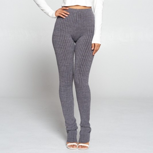 *Back In Stock* Heather Grey &Red Stacked Leggings - Picture 2 of 7